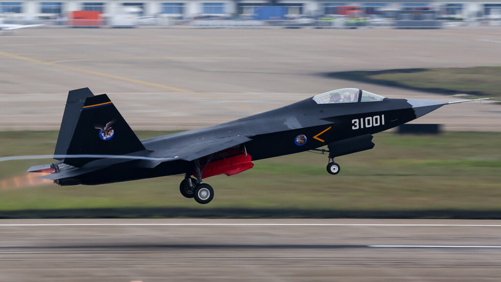 China J-31 take off