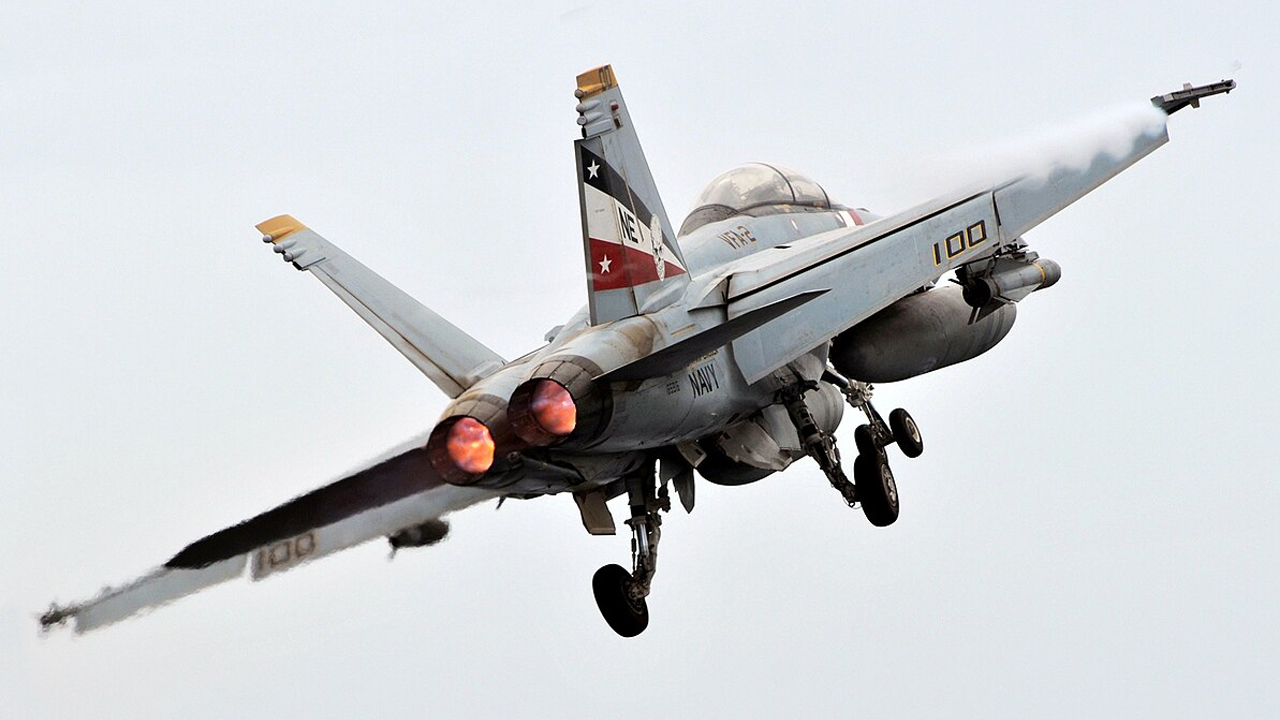 Why the F/A-18 Super Hornet Block III Still Dominates the Skies