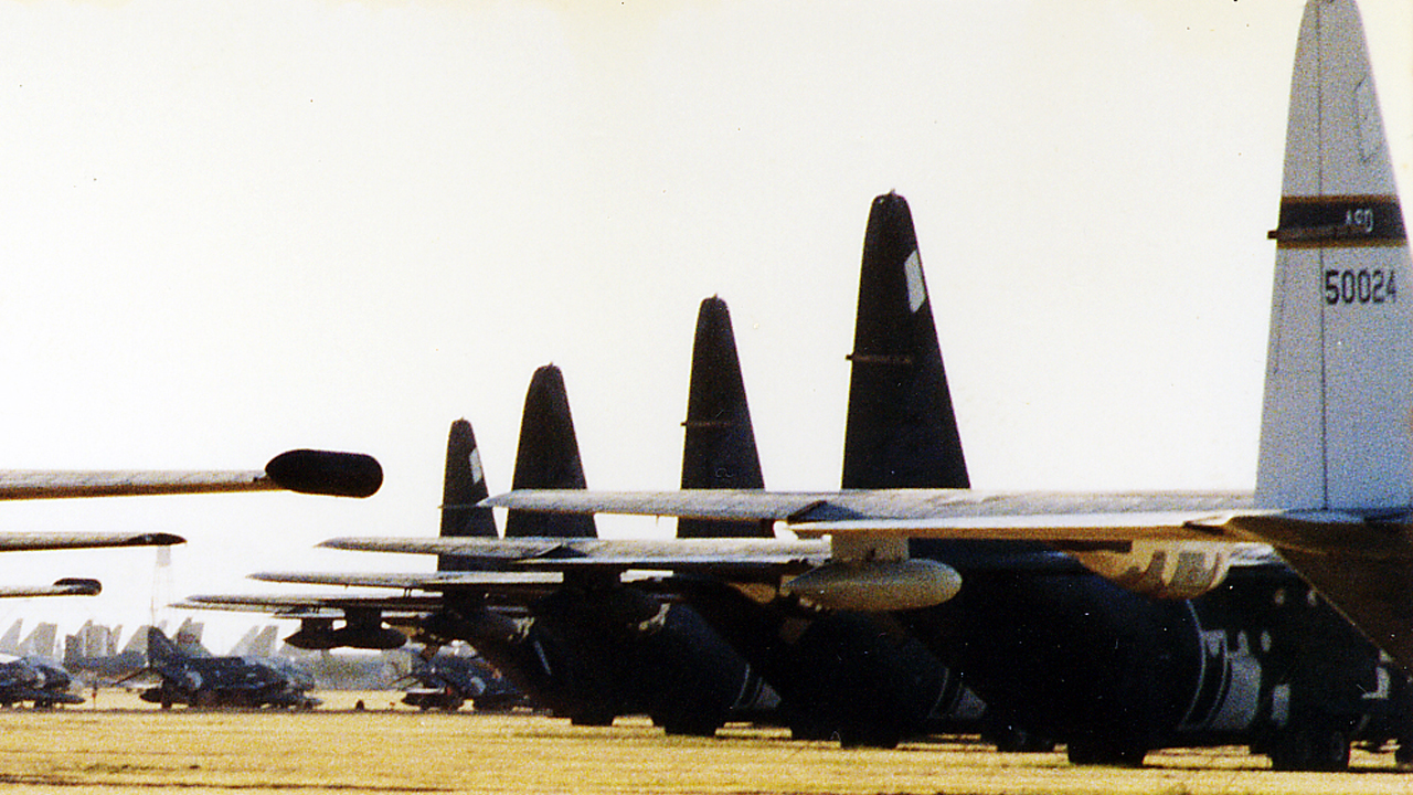 10 of the World’s Biggest Boneyards for Retired Aircraft