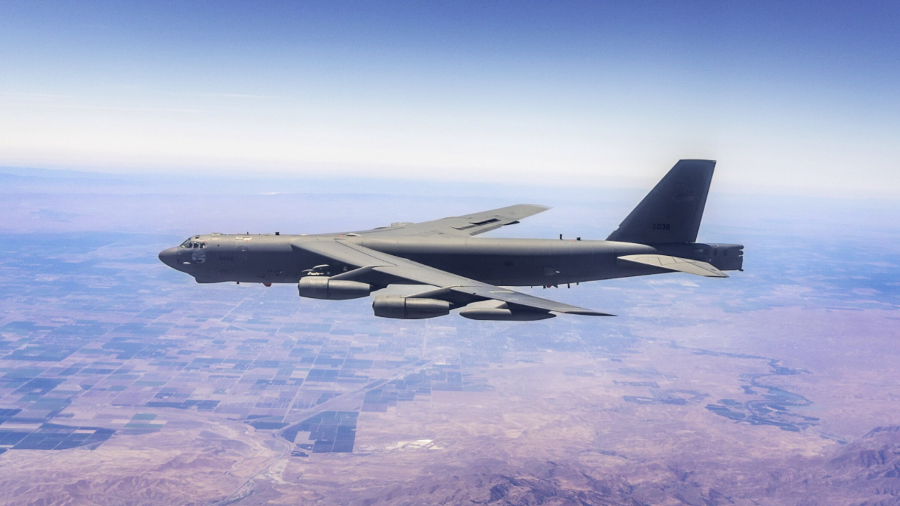 US B-52 Fleet Fitted with Modified F/A-18 AESA Radar to Extend Service Through 2050