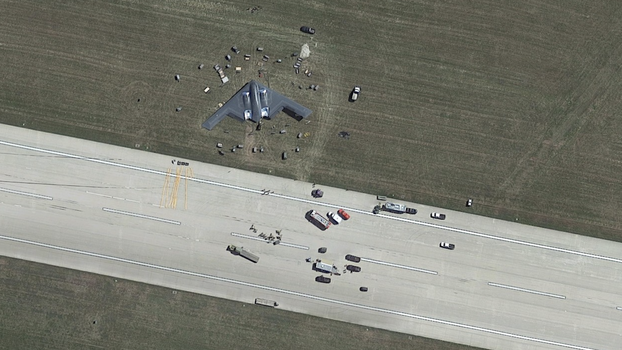 Crashed B-2 Spirit Discovered on Satellite Imagery in Johnson County, Missouri