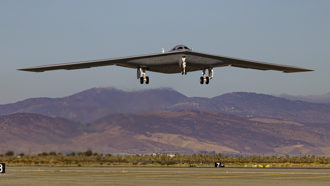Why the New B-21 Raider Will Dominate the B-2 Spirit