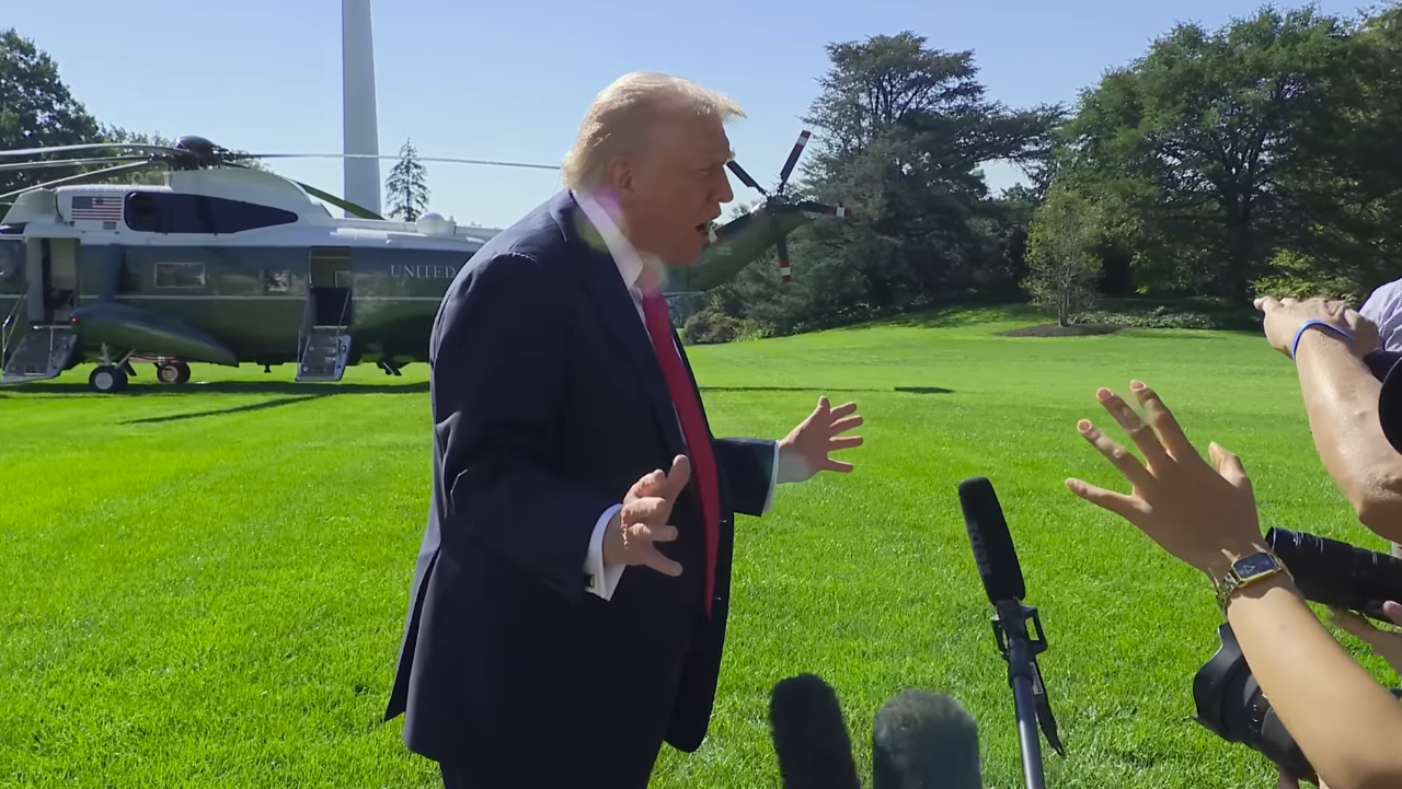 Trump UFO Disclosure Predicted to Come in Just Days After Mysterious 'Insider' Tip