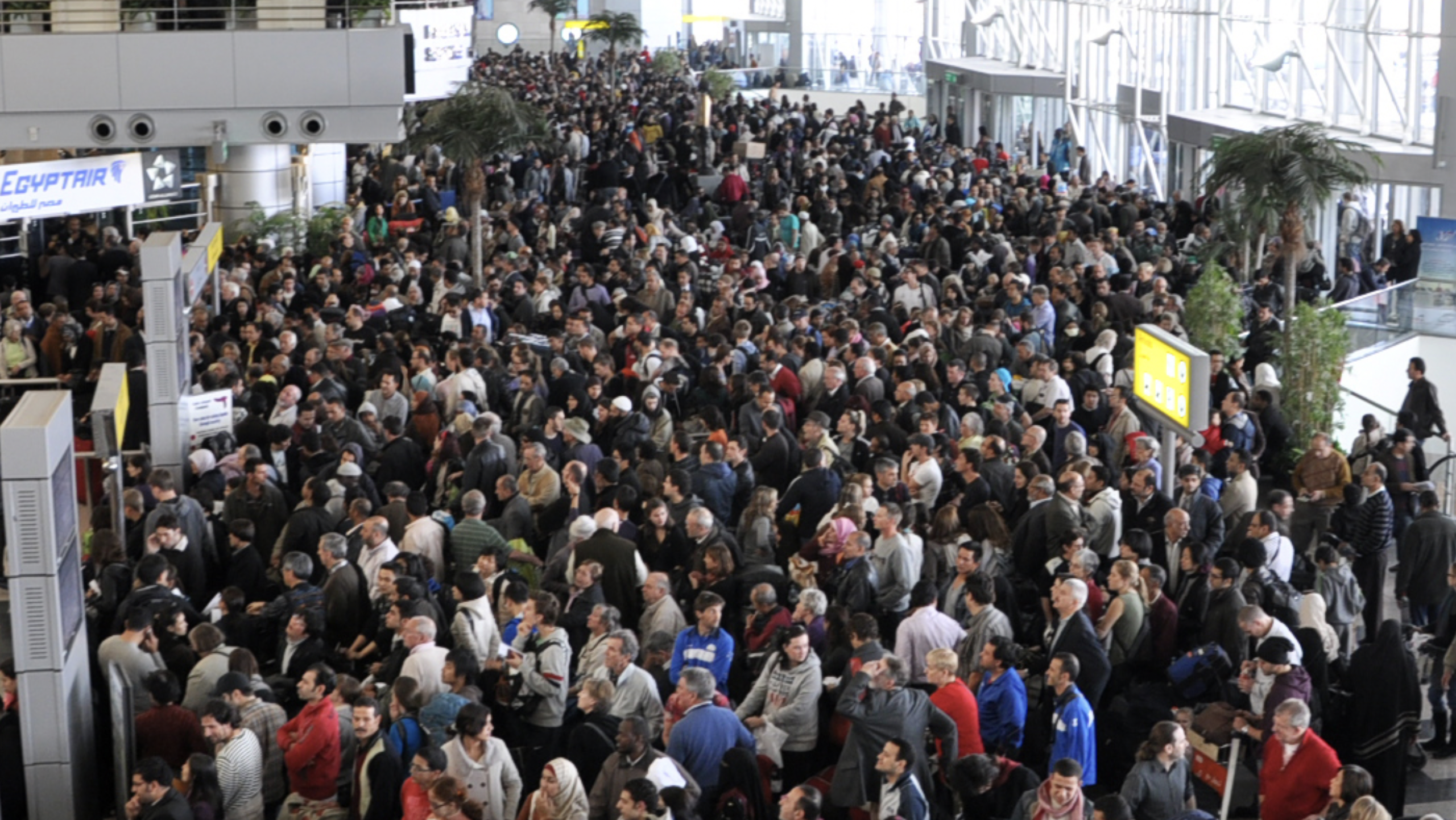 Thousands Stranded Overnight After Italy Airport Shutdown