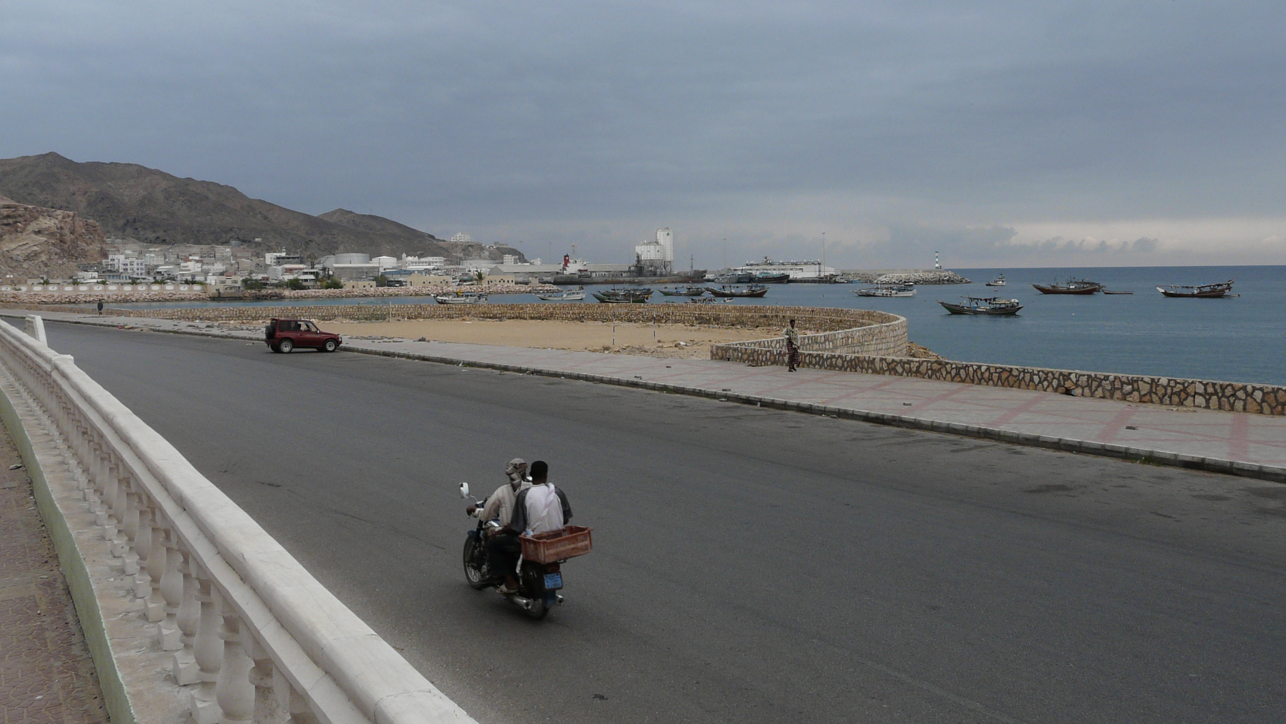 Yemen Separatists to Allow Saudi-Backed Forces Into Seized Southern Regions, Including Strategic Port of Mukalla