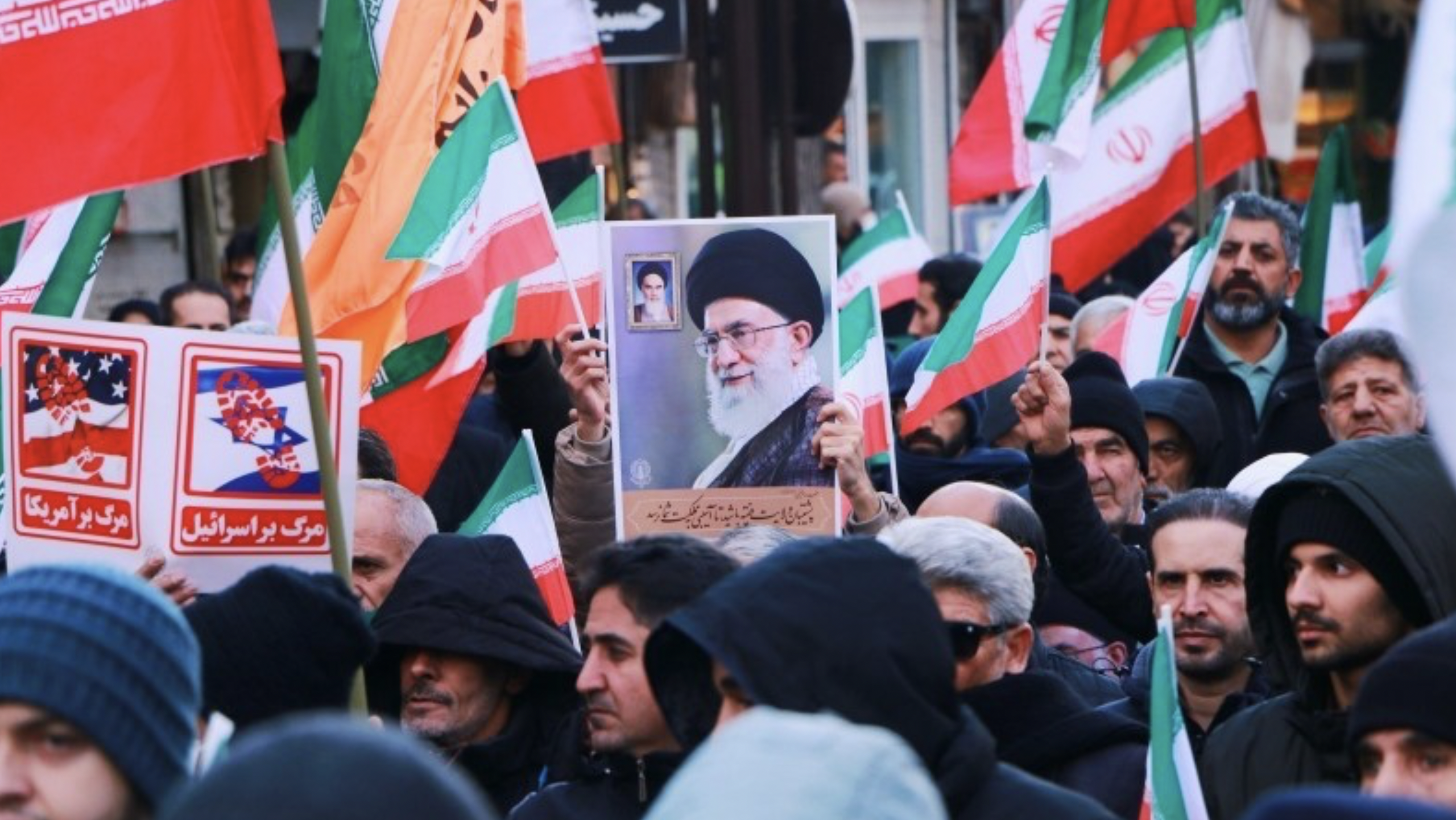 Poland Warns Citizens to “Leave Iran Immediately” as Protests Escalate