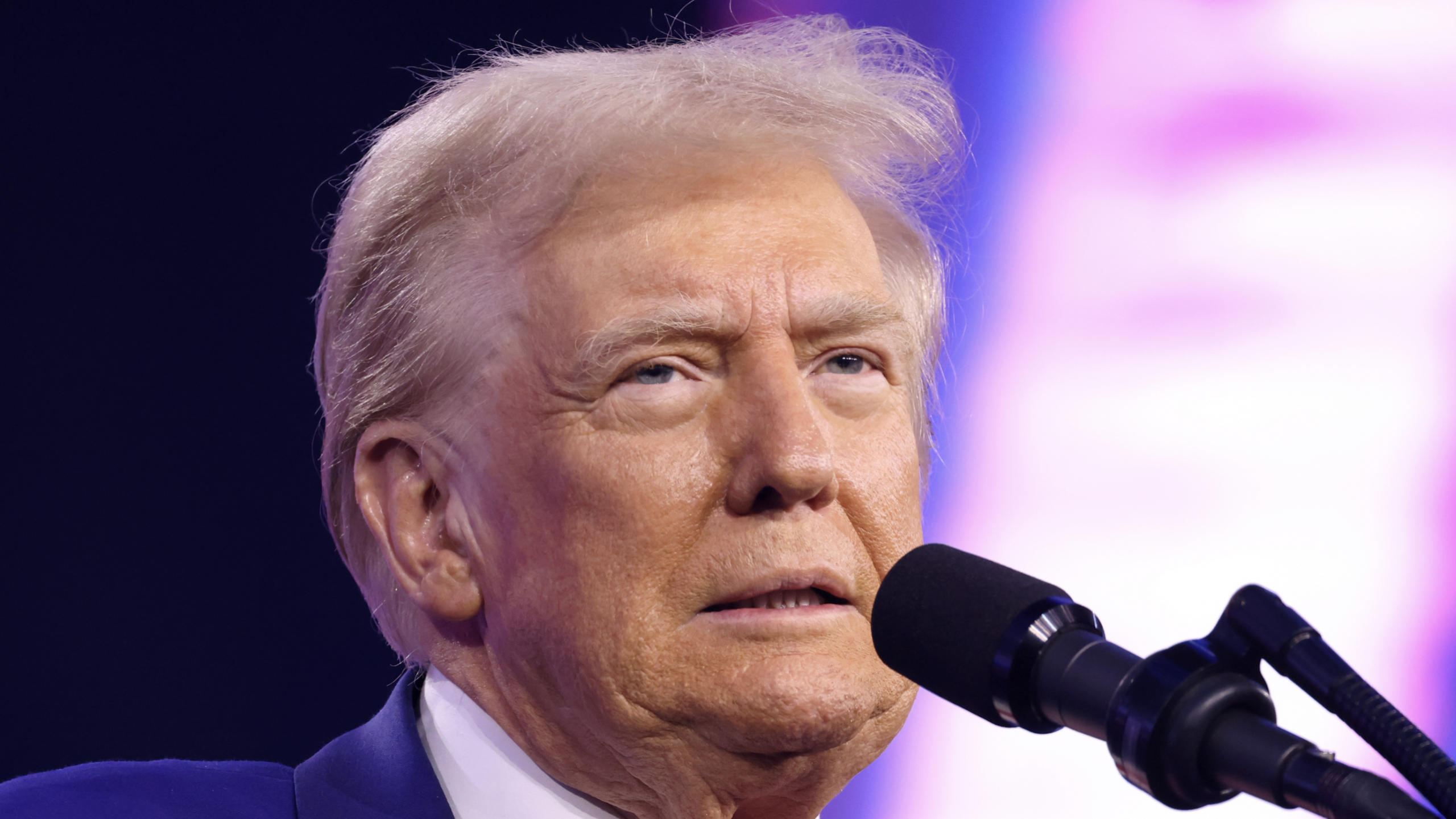 Trump Says Every Time Secretaries and Governors “Look in the Mirror, Every Time They Wake Up or Go to Sleep, They Look in That Mirror and They Say, ‘I Should Be President, Not Him’” — “Despite That, It’s a Very Friendly Group”