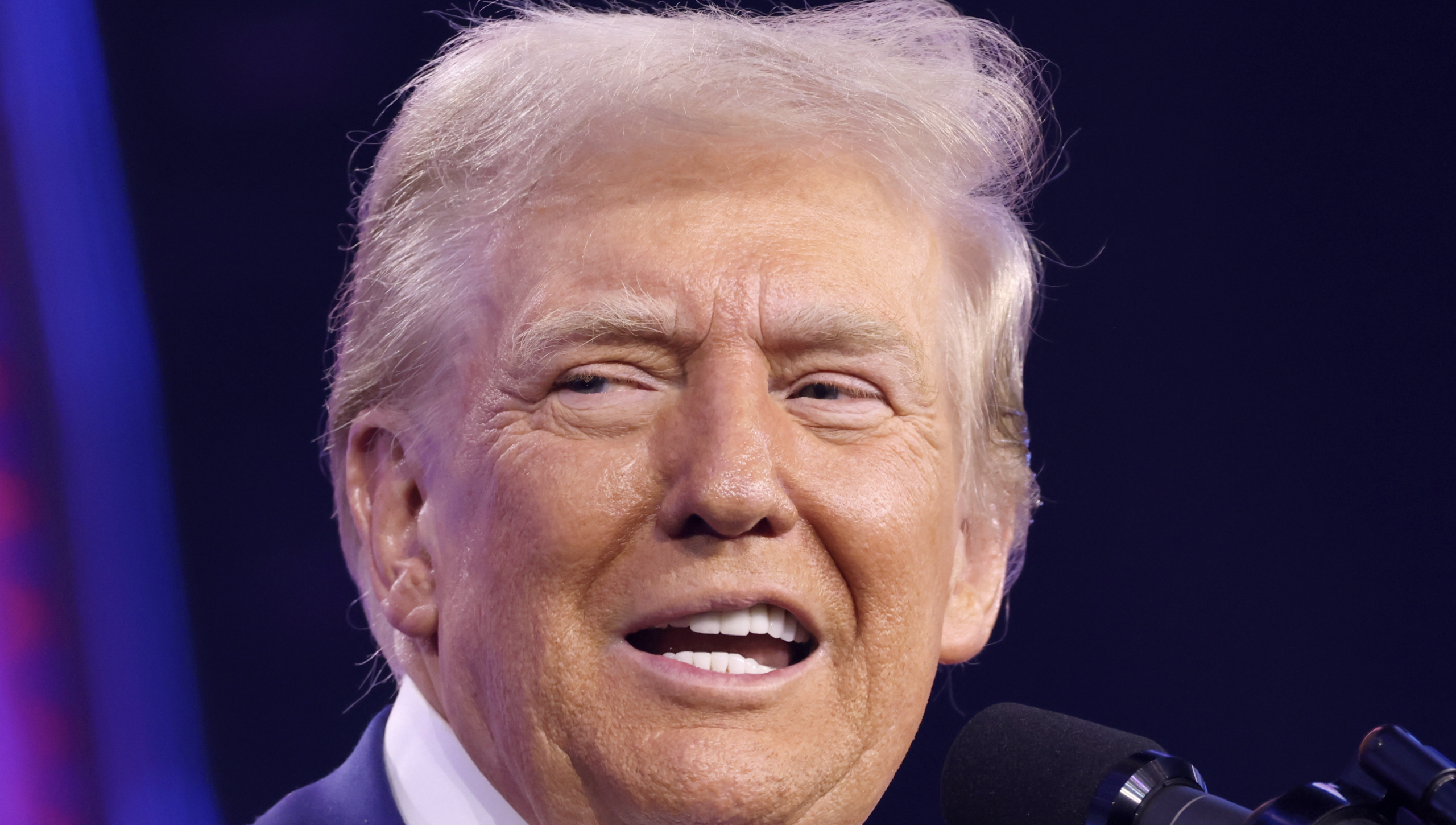 61% of Americans Support Continuation of Trump's Mass Deportations of Immigrants, Poll Shows